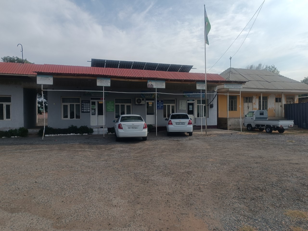 Yuqori Xonobod MFY binosi — surat 3